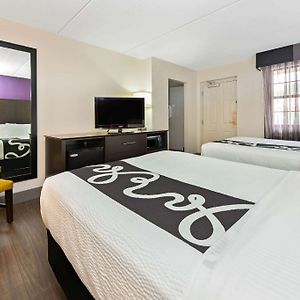 Standard Double Room Two Double Beds